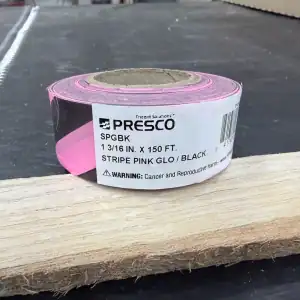 Presco Texas Roll Flagging - Striped Pink Glo/Black