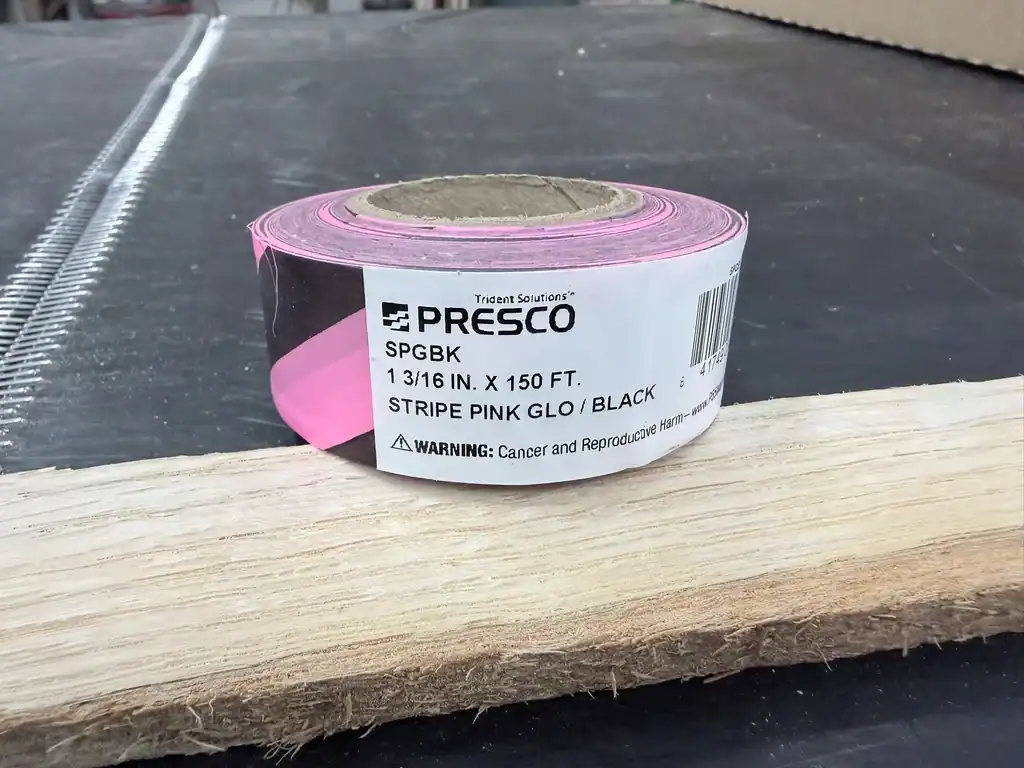 Presco Texas Roll Flagging - Striped Pink Glo/Black